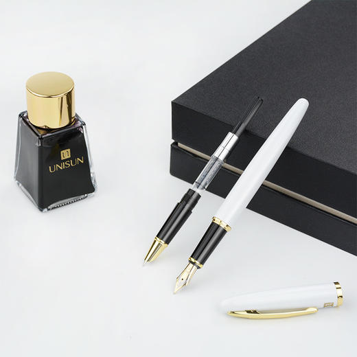 UNISUN商务礼盒装钢笔财务学生练字笔两款笔尖粗细赠原装墨水一瓶 商品图6