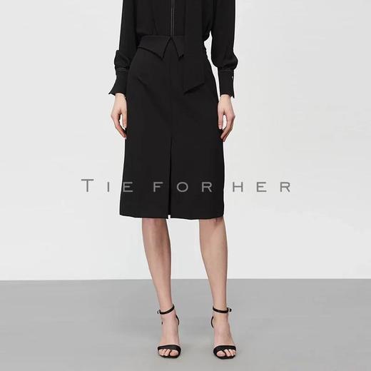 19SSDD20 炭黑色翻边包臀裙 商品图4