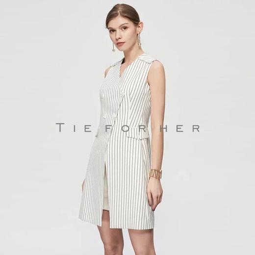 19SSDU134 玉白色条纹马甲裙 商品图3