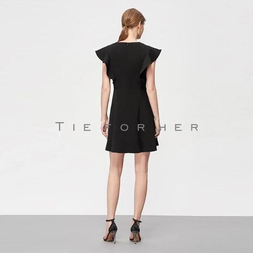 19SSDU80 炭黑色荷叶袖连衣裙 商品图4