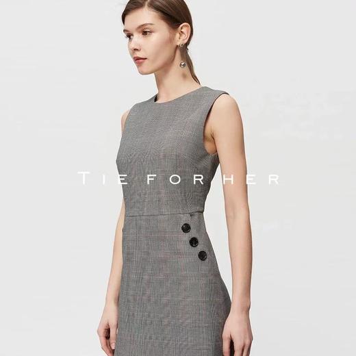 19SSDU157 布鲁灰格纹无袖西装连衣裙 商品图2