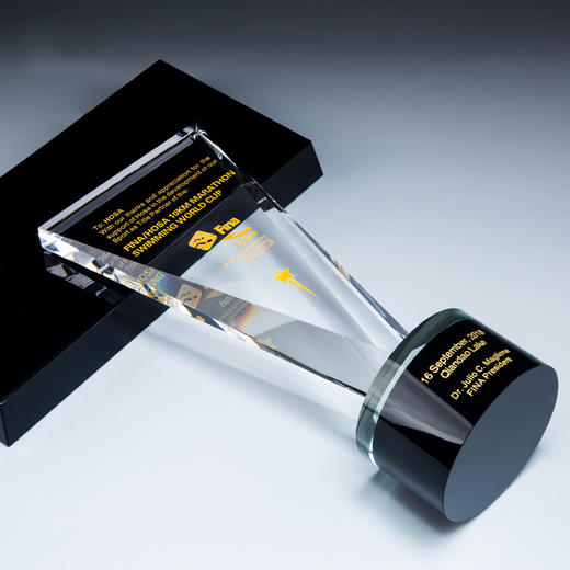 国际新星镜面镀彩水晶奖杯定制定做 商品图3