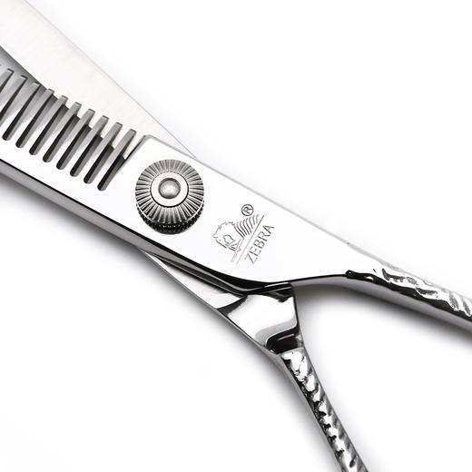 ZEBRA斑马 剪刀 ZX42 牙剪/调量剪/无痕牙剪/打薄剪/去发量10-15%/ 平齿/30根齿/正刃/6寸 商品图3