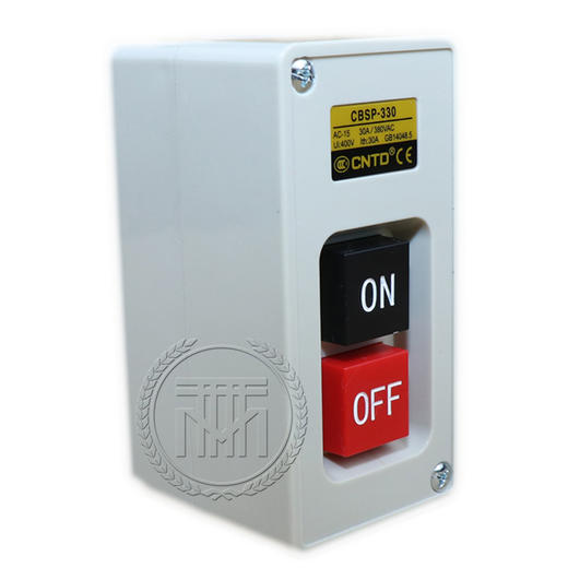 30安大功率按压开关，按钮灵敏，适合220/380通用，体积小，功率大。3.7千瓦电机以下都能用。（防尘） 商品图1