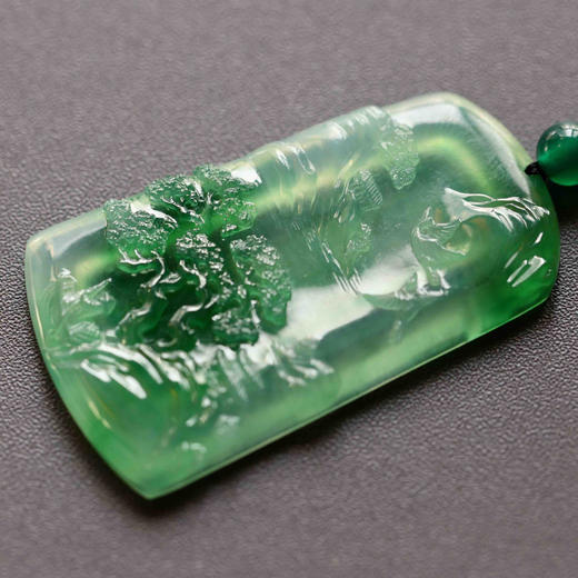 冰种阳绿翡翠山水雕牌 商品图5