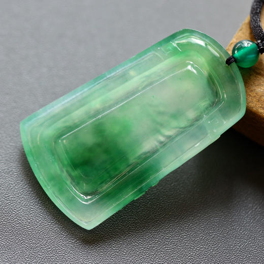 冰种阳绿翡翠山水雕牌 商品图6