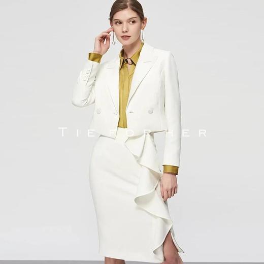 19TFL10 凝白色缎面拼接西装两件套 商品图1