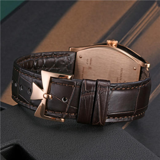 江诗丹顿 Vacheron Constantin 马耳他系列手动机械男士腕表 7000M/000R-B109 商品图5