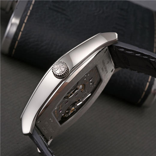 江诗丹顿 Vacheron Constantin 马耳他系列男士手动机械腕表 82230/000G-9185 商品图2