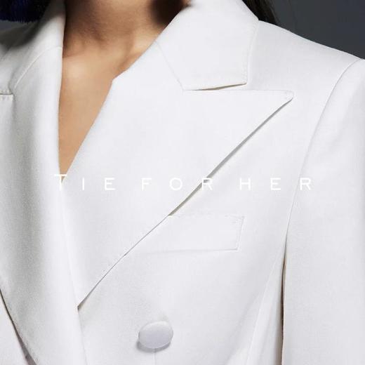TF022 白色双排西装 商品图1