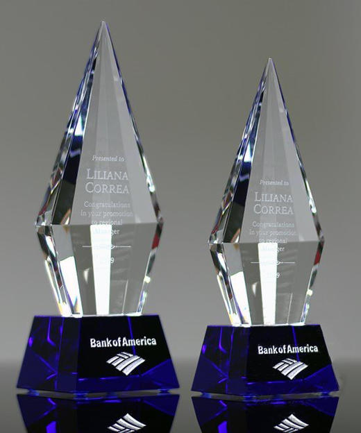 水晶多面奖座创意奖杯高档奖杯 商品图0