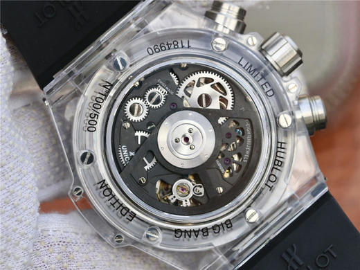 HB宇舶表年度 作品——宇舶BIG BANG系列411.JX.4802.RT“全透腕表”。 商品图8