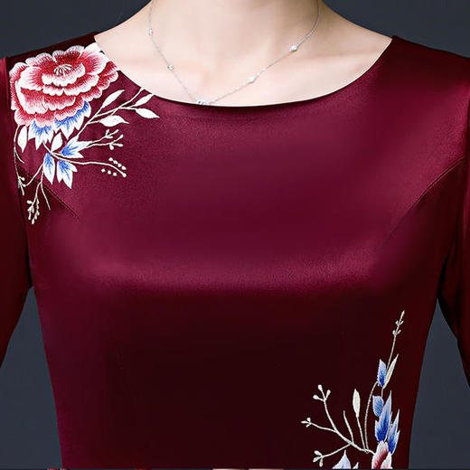 改良真丝，绣花礼服旗袍裙LHS004 商品图3