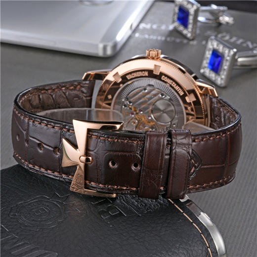 江诗丹顿 Vacheron Constantin 传承系列男士手动机械腕表 83020/000R-9909 商品图4
