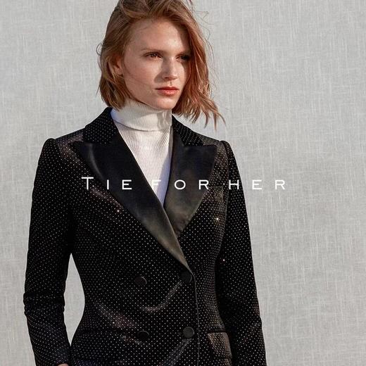 18TFL03 珍珠黑丝绒压钻西装两件套 商品图2