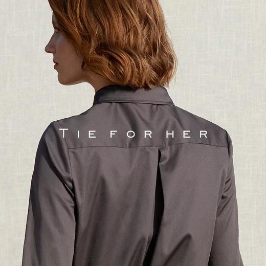 18AWDU20 蜥蜴灰风琴褶基础衬衫 商品图3