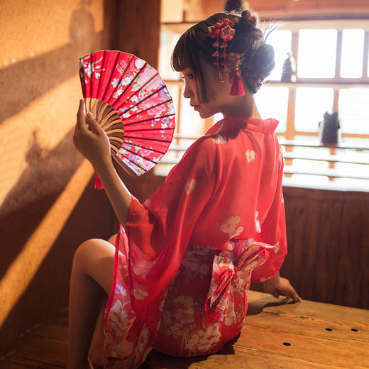 霏慕印花雪纺开襟低领印花和服7061 红色