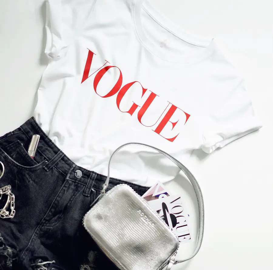 vogue logo t恤 2017版 黑色