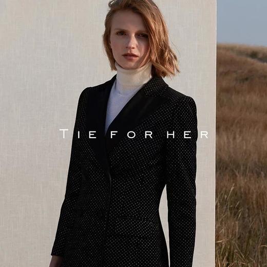 18TFL03 珍珠黑丝绒压钻西装两件套 商品图0