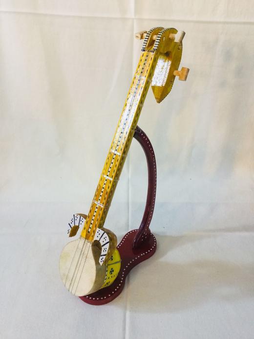 新疆民族乐器 工艺品（30cm-55CM  热瓦普 都塔尔 艾捷克 胡西塔尔 弹拨尔） 商品图1