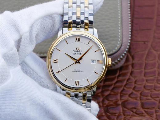 W欧米茄新碟飞4310.32.00，表径39.5mm 表壳和表带316L精钢，搭载精准稳定海欧2824机芯，男士腕表。 商品图1