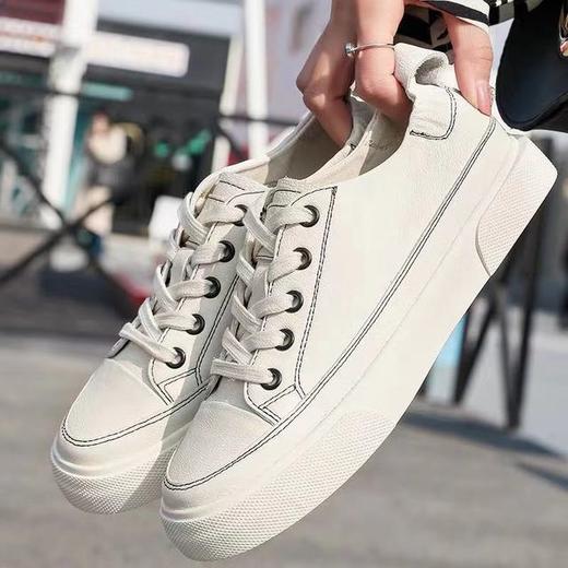 【服饰鞋包】百搭基础小白鞋女春季网红学生休闲单鞋平底板鞋春款 商品图0
