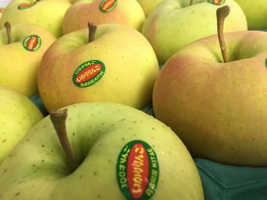 #当下好吃的苹果来自日本的水蜜桃苹果，果肉极致松脆又细嫩多汁 商品图1