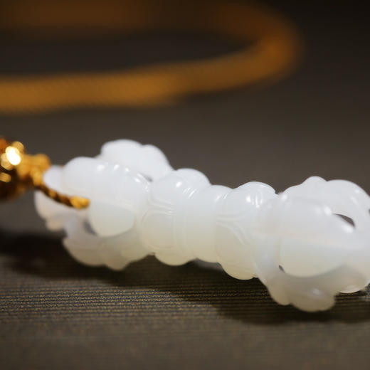 和田玉（羊脂白玉）挂件--金刚杵 约11g / 6g 商品图3