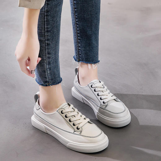 【服饰鞋包】百搭基础小白鞋女春季网红学生休闲单鞋平底板鞋春款 商品图3
