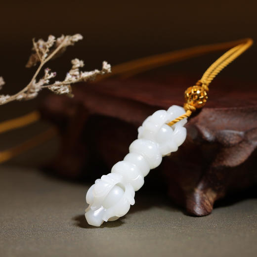 和田玉（羊脂白玉）挂件--金刚杵 约11g / 6g 商品图1