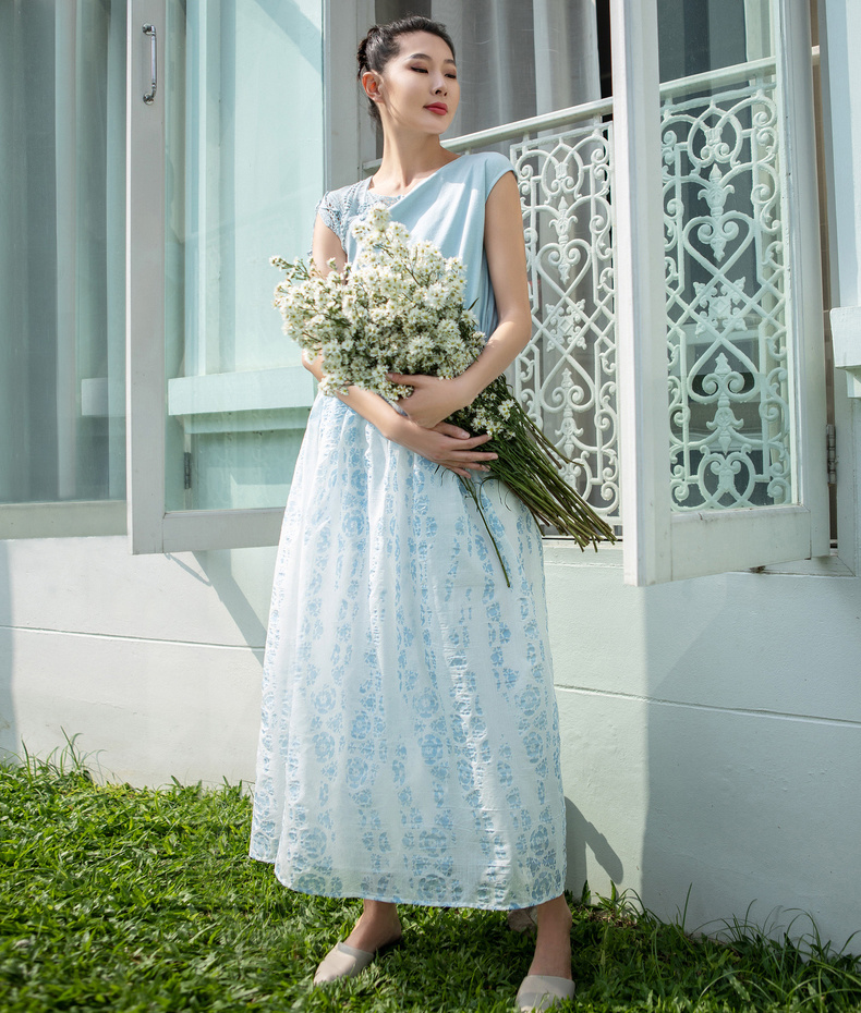 生活在左春夏季女装新品淡青色印花半身裙文艺中长裙子两件套