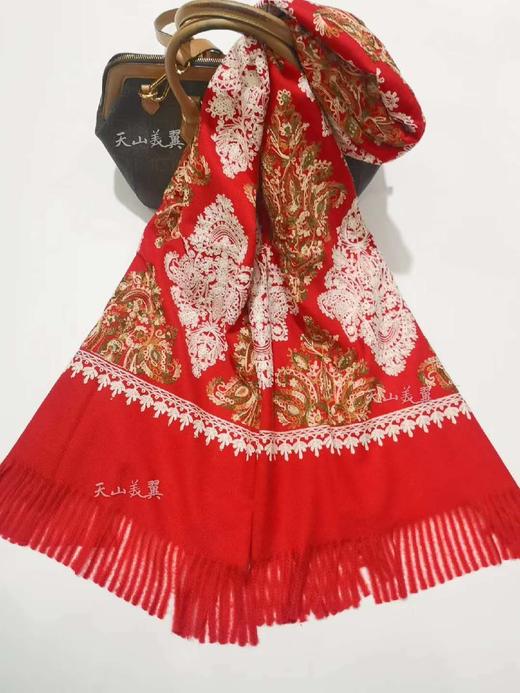 新疆羊绒 新款西域吉祥花刺绣披肩/围巾 70*200cm  12种颜色可选 商品图1