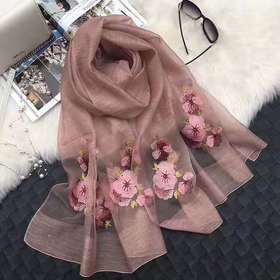 真丝羊毛刺绣围巾  70*200cm  5种颜色可选不含礼盒