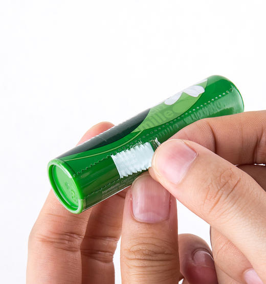 【门店直发】德国Herbacin小甘菊润唇膏 4.8g 商品图4