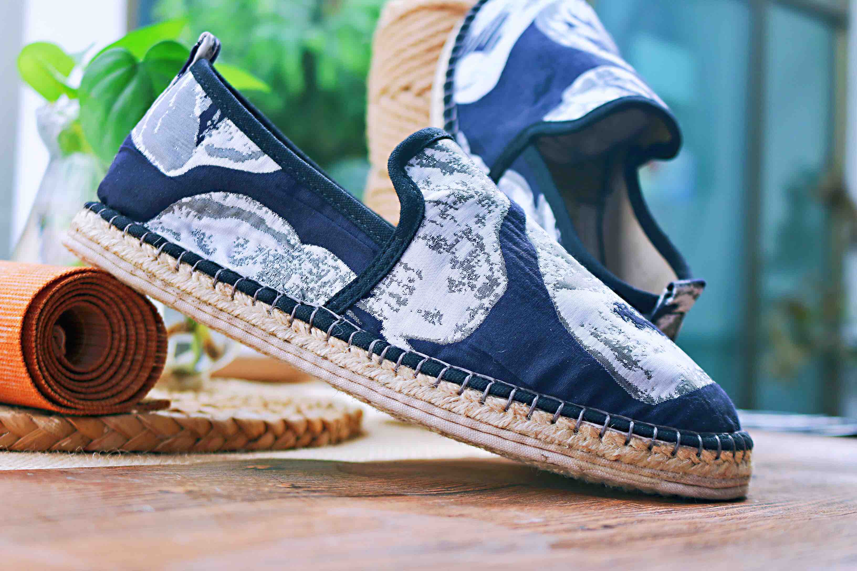 买麻鞋雅路人防脚臭春夏款雅路人纯手工千层底布鞋亚麻底民族风女鞋