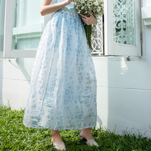 生活在左春夏季女装新品淡青色印花半身裙文艺中长裙子两件套