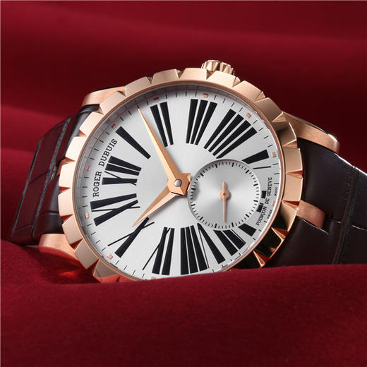 罗杰杜彼 Roger Dubuis Excalibur王者系列男士自动机械表 DBEX0461 商品图1