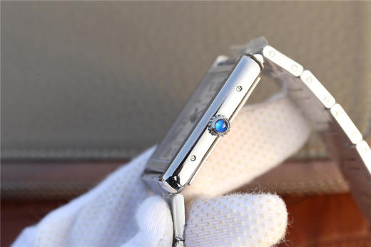 ZF卡地亚坦克系列型号W5200028男士尺寸宽31mmX长40.85mm，正品拆解开模，淬火蓝钢指针，配件达到和正品互换级别，搭载日本9015机 商品图6