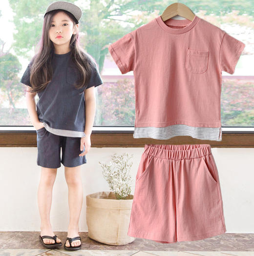【女童】。夏季棉质百搭女童套装 T恤短裤套装 2色可选爆款儿童装 商品图0