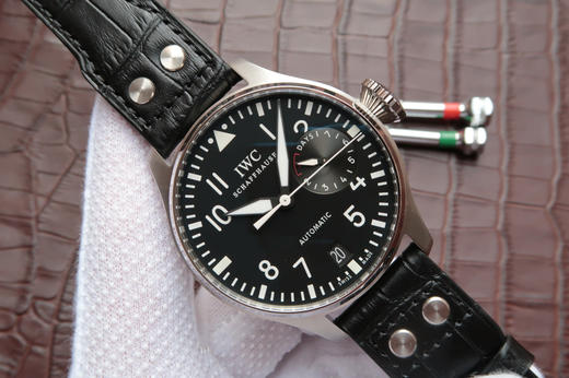 ZF万国IW500901新款大飞，3点钟位置真动能显示器，一比一原装51111自动机械机芯，表径46毫米，表壳厚度16毫米，男士，不透底，小牛皮 商品图3