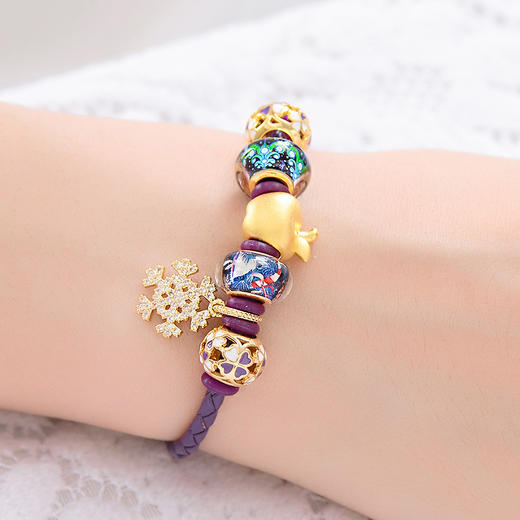 中国黄金t0216浪漫平安夜雪花苹果黄金手链女士款足金转运珠3d硬金