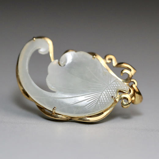 清代和田白玉“福从天降”项坠 商品图1