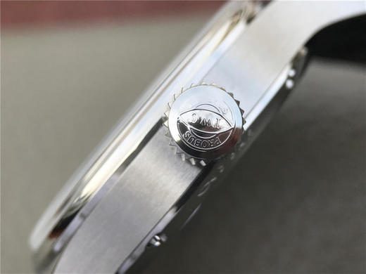 YL万国lWC葡萄牙系列lW546301绿面陀飞轮 43mm 98900型机芯腕表 yl为了追求1：1完美复刻 ，男士腕表，皮表带，透底 商品图7