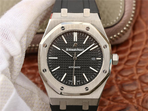 爱彼皇家橡树15400橡胶系列，搭载订制版超薄9015改Cal．3120全自动机芯，原版ap格子纹表盘，双面蓝宝石玻璃，进口橡胶表带，原装折叠表扣，佩戴舒适柔软 使用寿命更长 商品图0