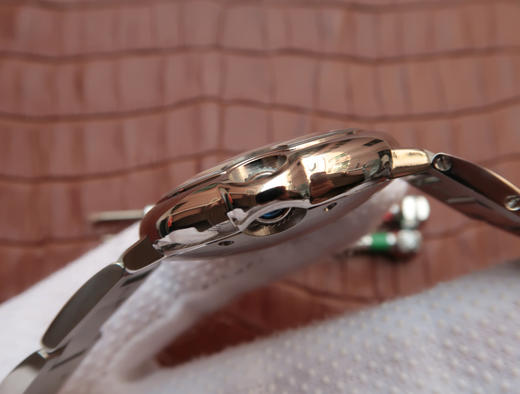 V6卡地亚蓝气球系列W6920046，36.6mm直径中性手表，女士手表，精钢表带，密底 商品图7