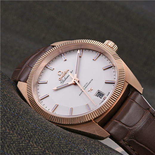 欧米茄 OMEGA 星座系列尊霸男士自动机械腕表 130.53.39.21.02.001 商品图2