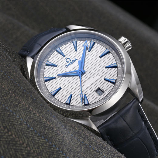 欧米茄 OMEGA 海马系列男士自动机械腕表 220.13.41.21.06.001 商品图1