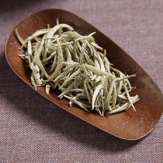 品质特赏丨2019年有机白茶 月牙白 特级 60g