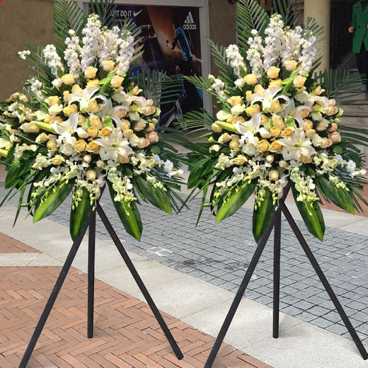 满298包物流不包快递【琳琅】开业木三角架 20个/捆（铁环/塑料扣）（团购下单更划算）/三脚架 商品图4