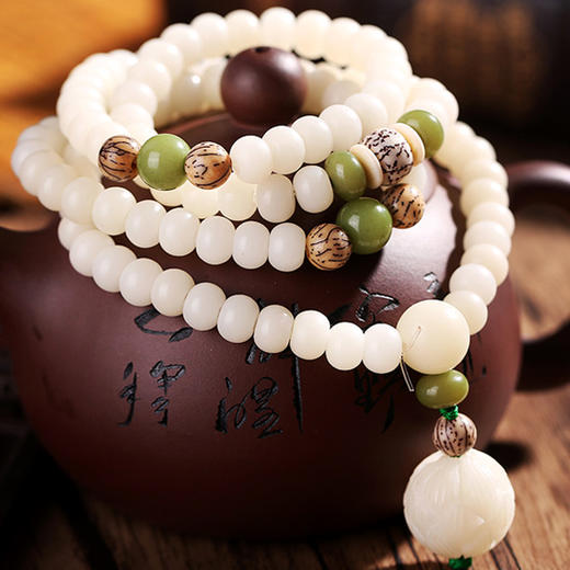 天然白玉菩提佛珠手串商城